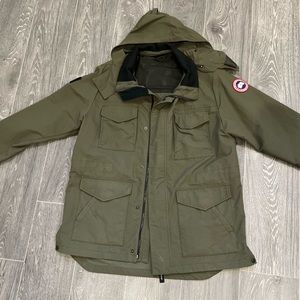 Men’s XL Canada Goose Voyager Raincoat